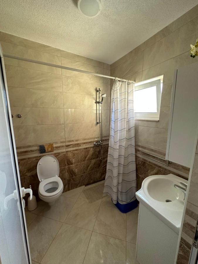 Apartments Edona Ulcinj Exterior photo